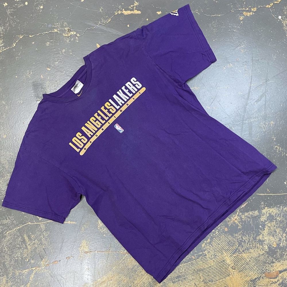 Nike Los Angeles Lakers Shirt NBA Basketball Champions Large White Tag Team